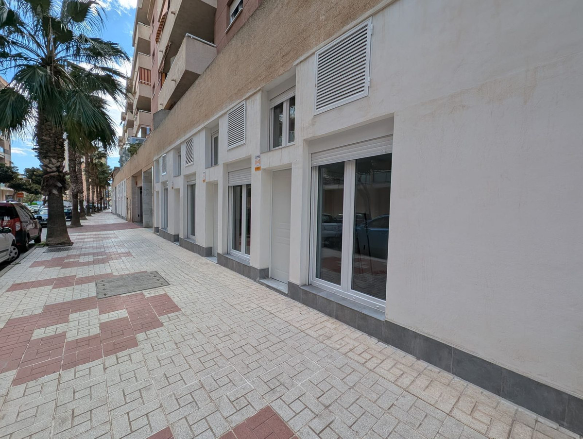 Se vende Estudio en Planta Baja  en Costa Del Sol, Málaga, España