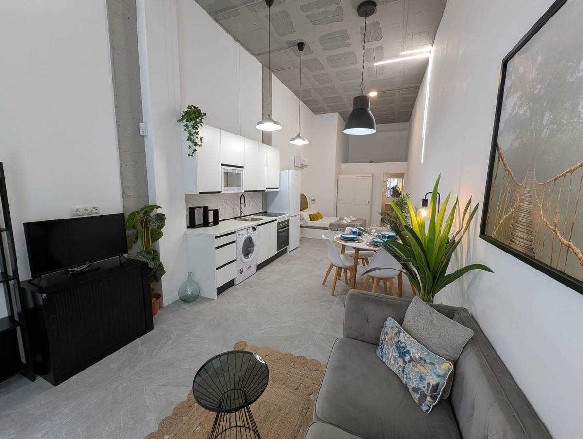Se vende Estudio en Planta Baja  en Costa Del Sol, Málaga, España