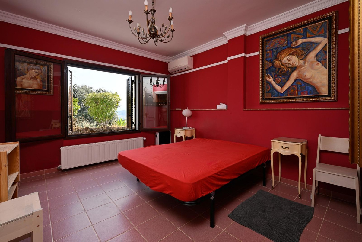 Se vende Villa - Chalet de 13 dormitorios en Costa Del Sol, Málaga, España