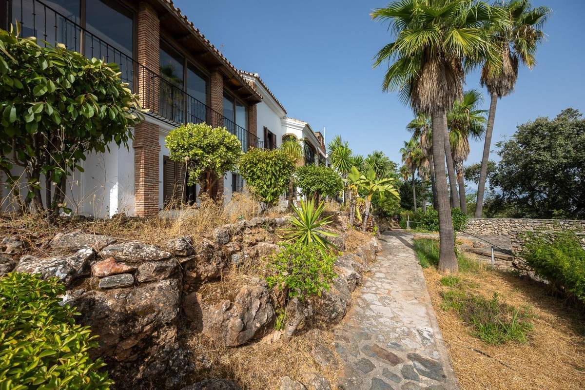 Se vende Villa - Chalet de 13 dormitorios en Costa Del Sol, Málaga, España