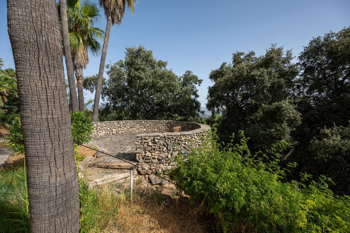 Se vende Villa - Chalet de 13 dormitorios en Costa Del Sol, Málaga, España