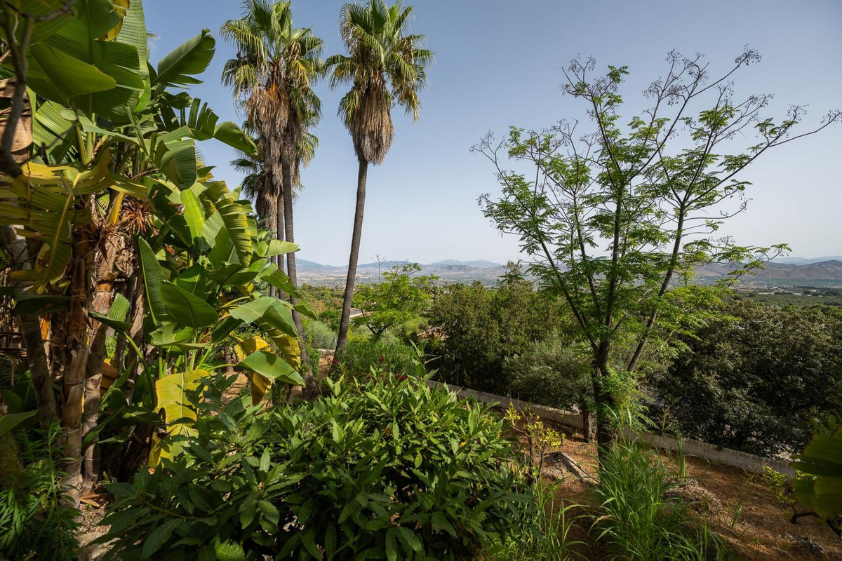 Se vende Villa - Chalet de 13 dormitorios en Costa Del Sol, Málaga, España