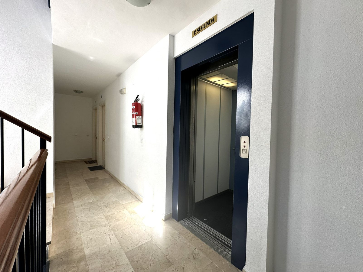 Se vende Apartamento Planta Media de 1 dormitorios en Costa Del Sol, Málaga, España