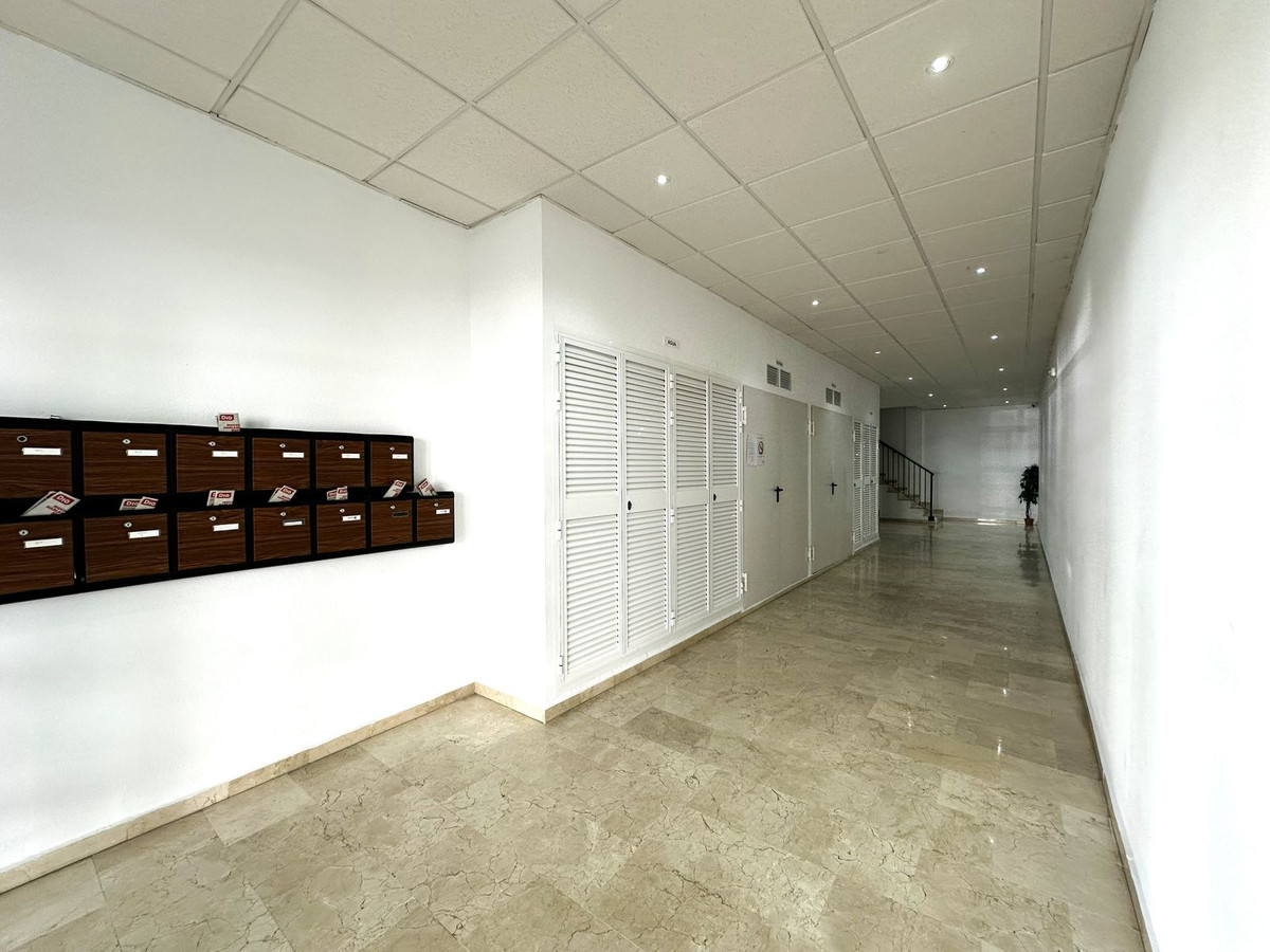 Se vende Apartamento Planta Media de 1 dormitorios en Costa Del Sol, Málaga, España