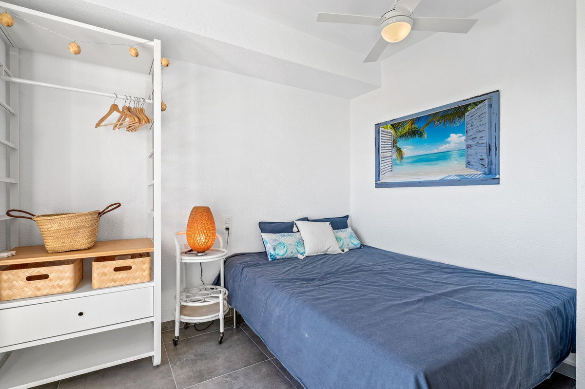 Se vende Apartamento Planta Baja de 2 dormitorios en Costa Blanca, Alicante, España