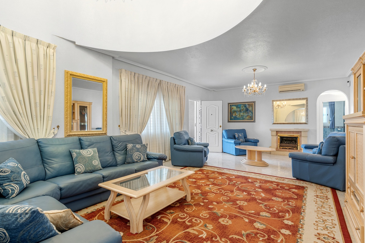 Se vende Villa - Chalet de 7 dormitorios en Costa Blanca, Alicante, España