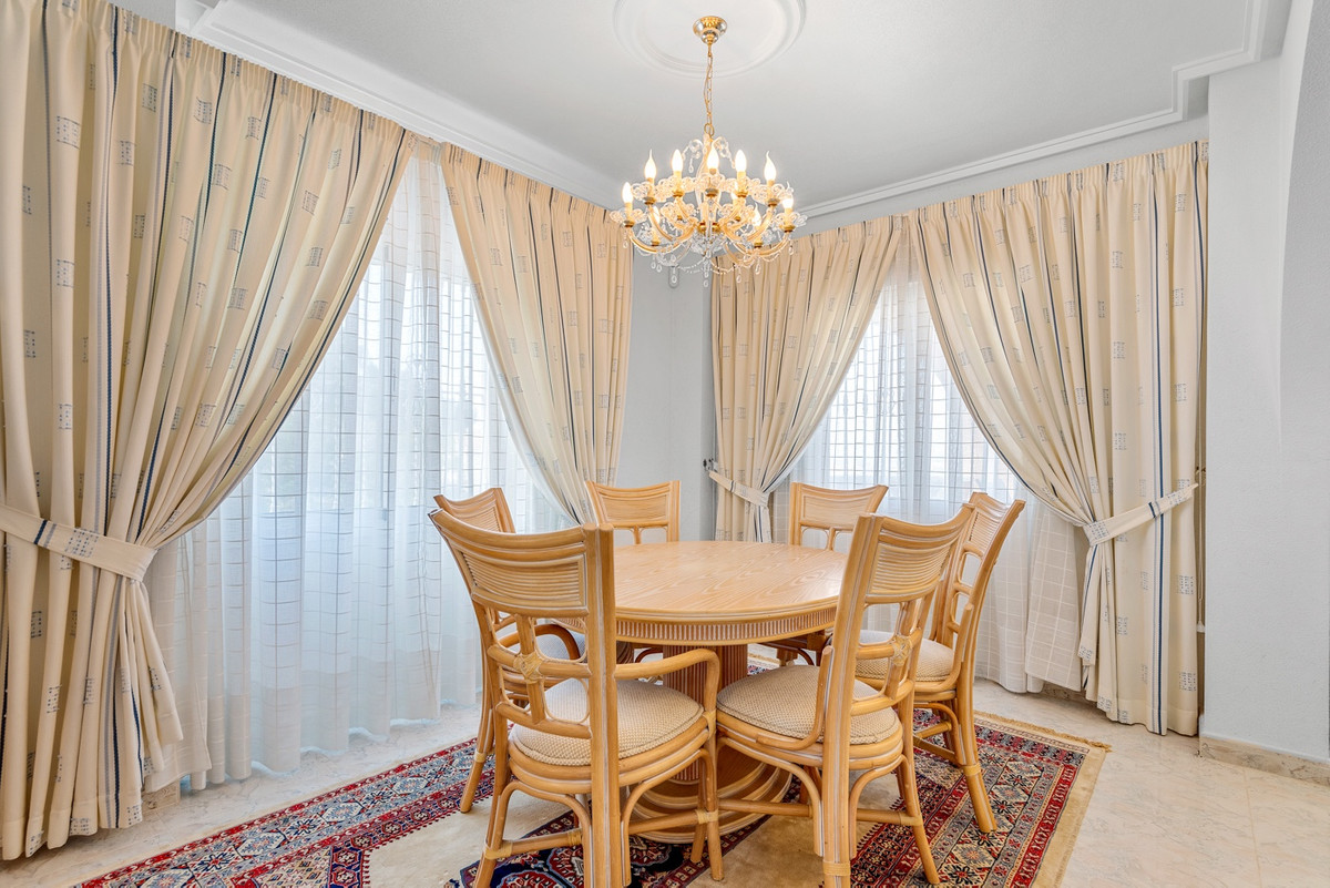 Se vende Villa - Chalet de 7 dormitorios en Costa Blanca, Alicante, España
