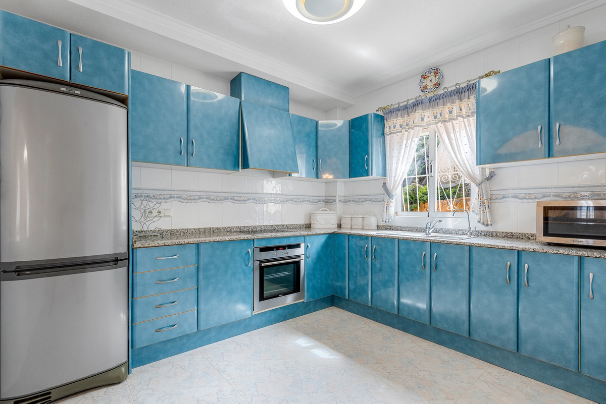 Se vende Villa - Chalet de 7 dormitorios en Costa Blanca, Alicante, España