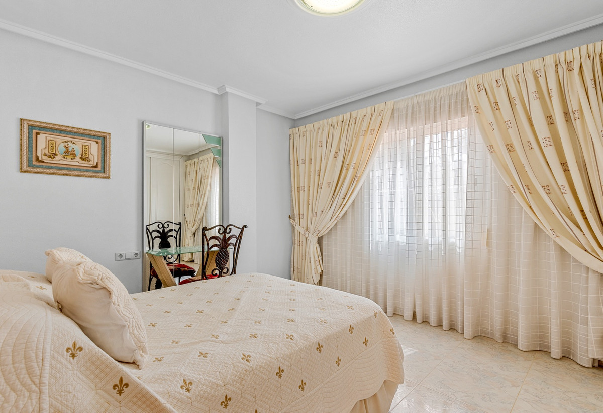Se vende Villa - Chalet de 7 dormitorios en Costa Blanca, Alicante, España