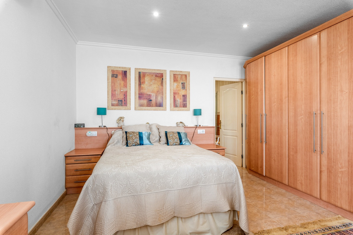 Se vende Villa - Chalet de 7 dormitorios en Costa Blanca, Alicante, España