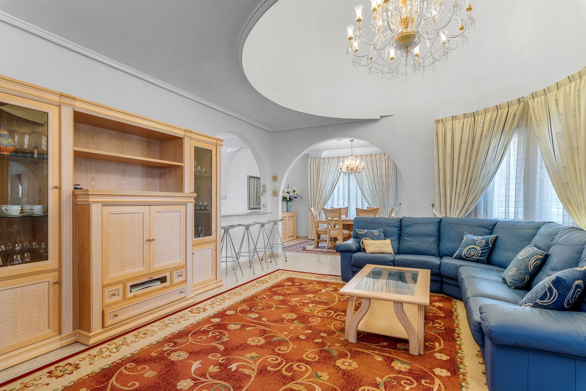Se vende Villa - Chalet de 7 dormitorios en Costa Blanca, Alicante, España