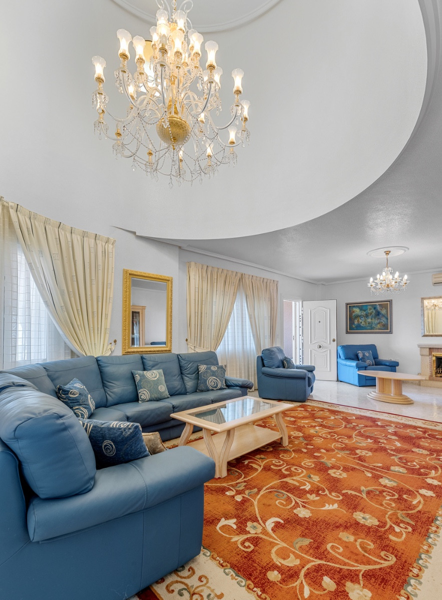 Se vende Villa - Chalet de 7 dormitorios en Costa Blanca, Alicante, España