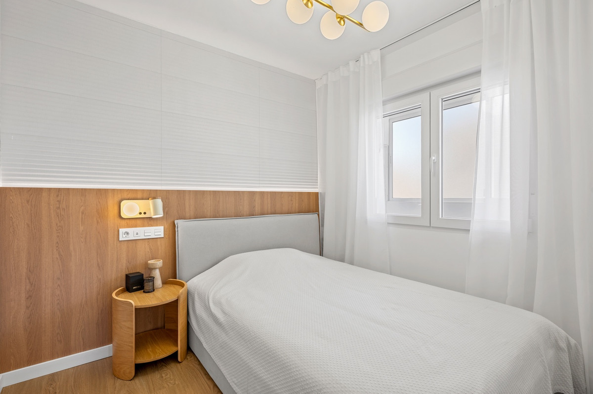 2 Bed Apartment for sale in Punta Prima Costa Blanca, Alicante, Spain