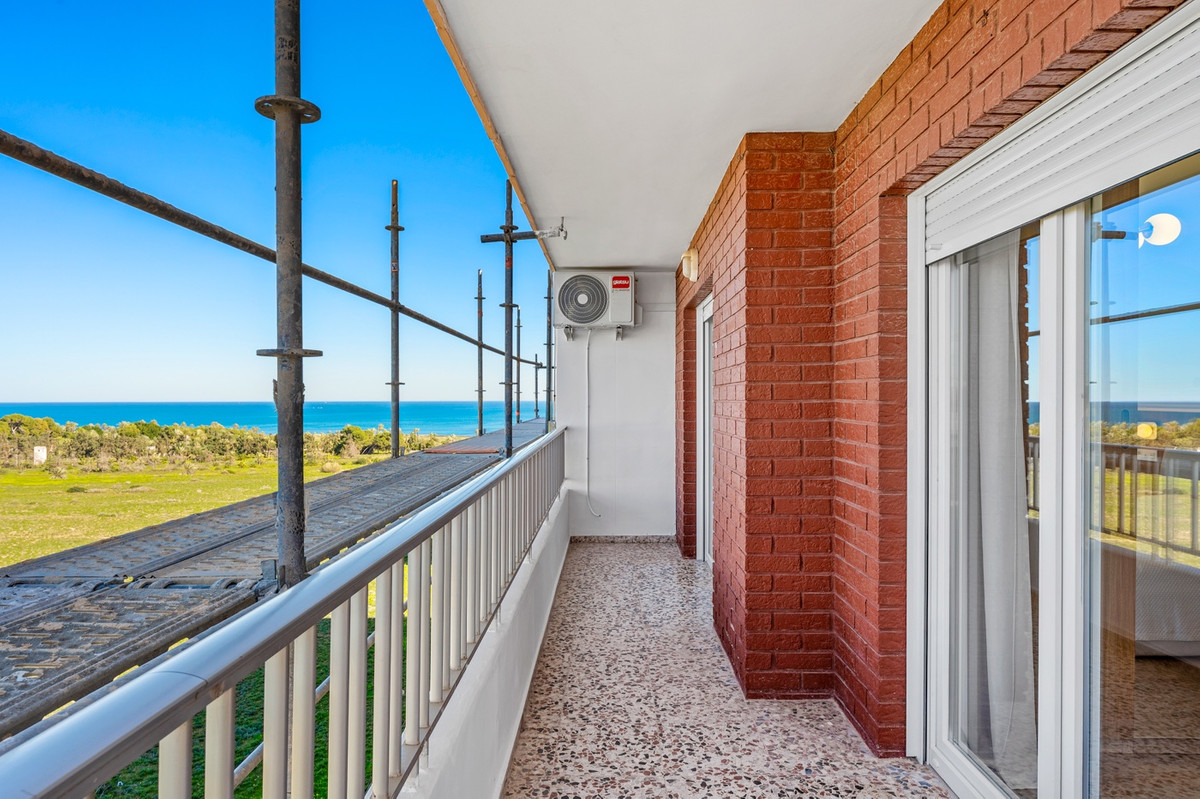 2 Bed Apartment for sale in Punta Prima Costa Blanca, Alicante, Spain