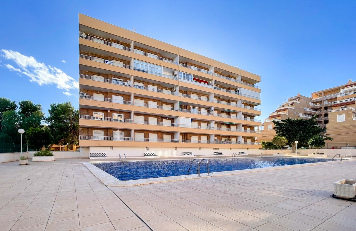 2 Bed Apartment for sale in Punta Prima Costa Blanca, Alicante, Spain