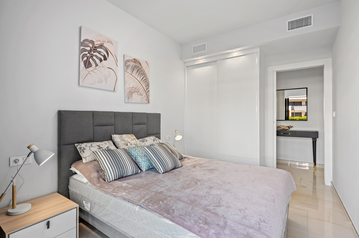Se vende Apartamento Planta Baja de 3 dormitorios en Costa Blanca, Alicante, España