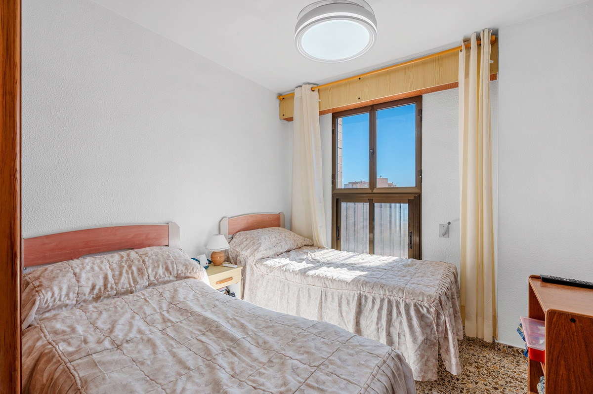 Se vende Apartamento Planta Baja de 3 dormitorios en Costa Blanca, Alicante, España