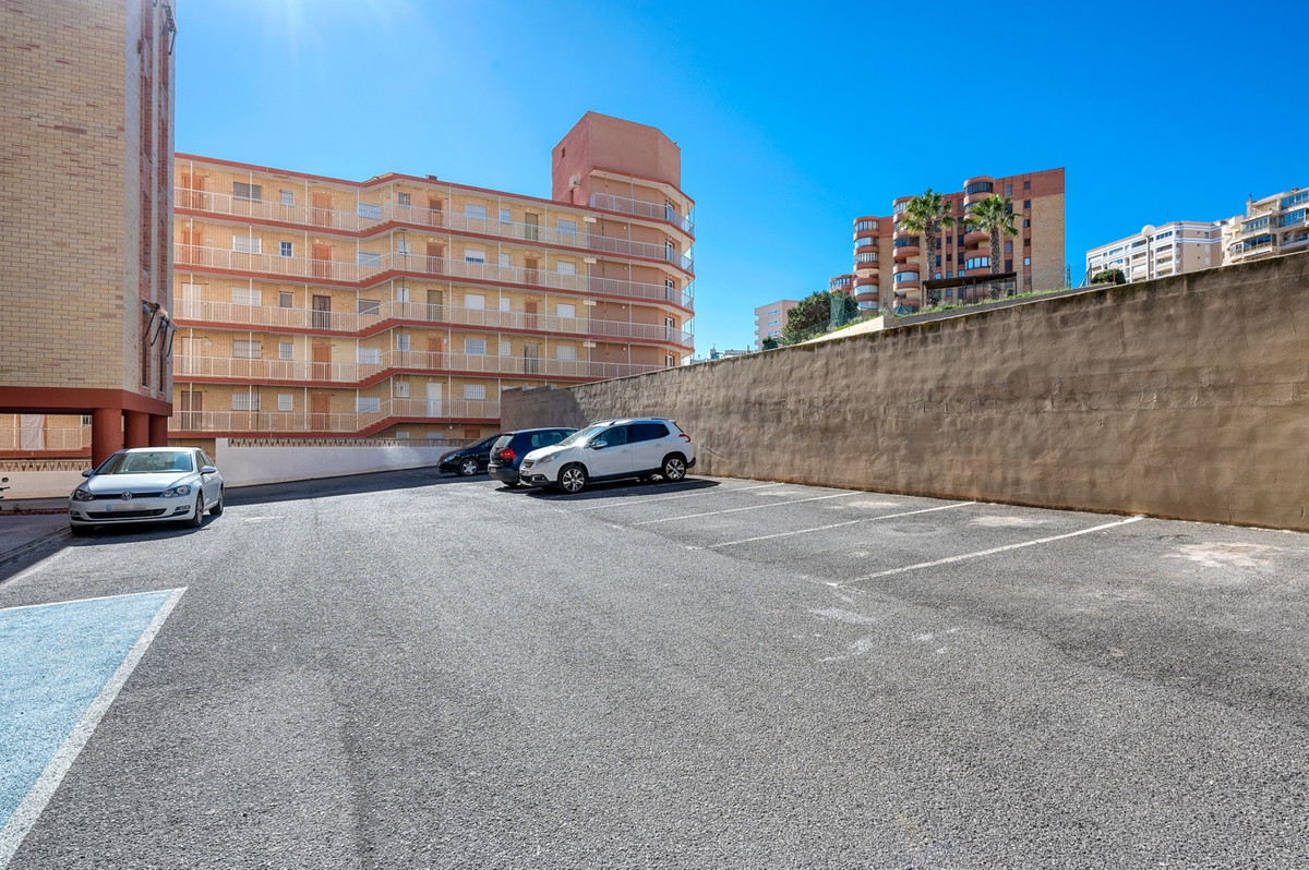 Se vende Apartamento Planta Baja de 3 dormitorios en Costa Blanca, Alicante, España