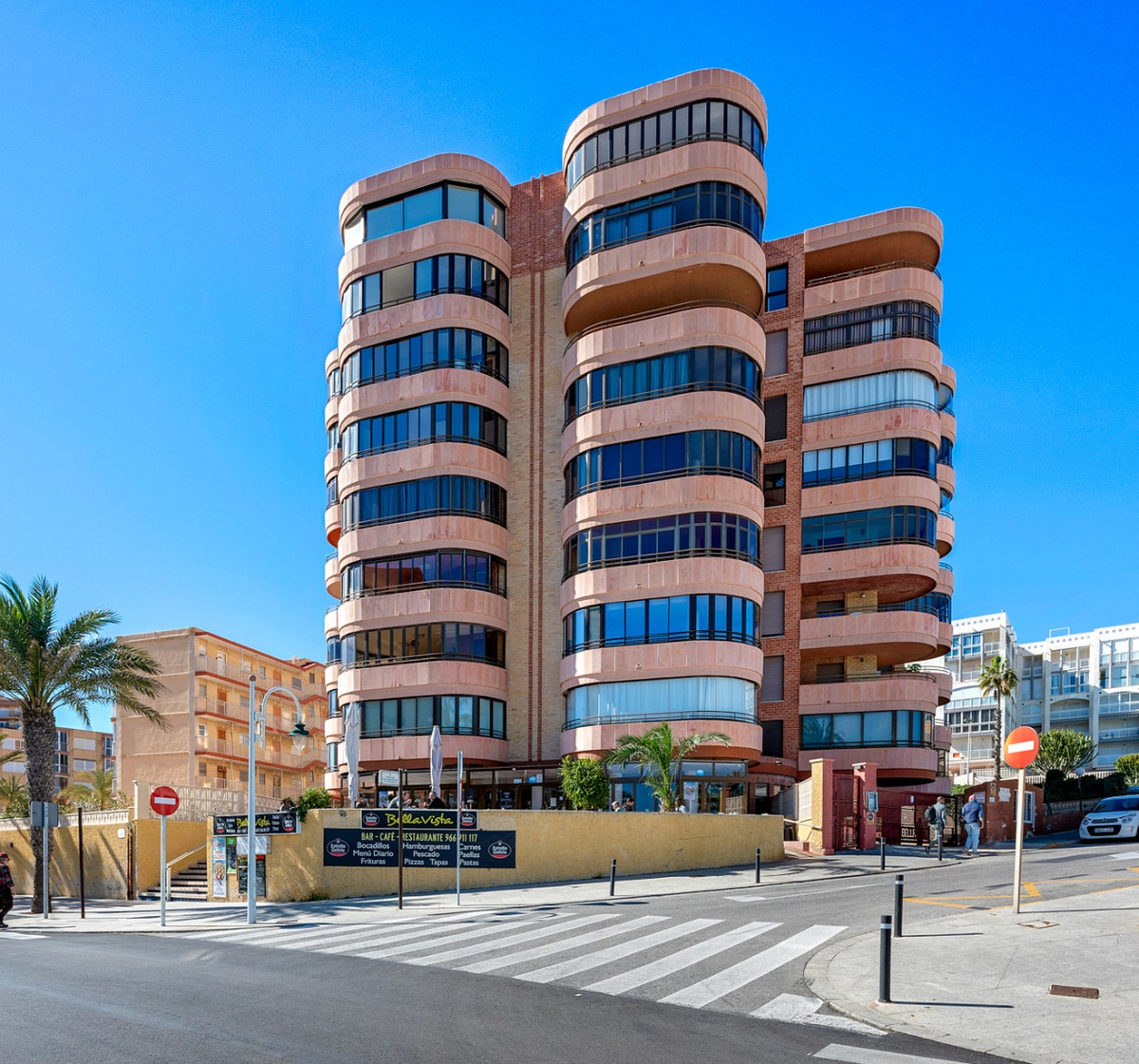 Se vende Apartamento Planta Baja de 3 dormitorios en Costa Blanca, Alicante, España