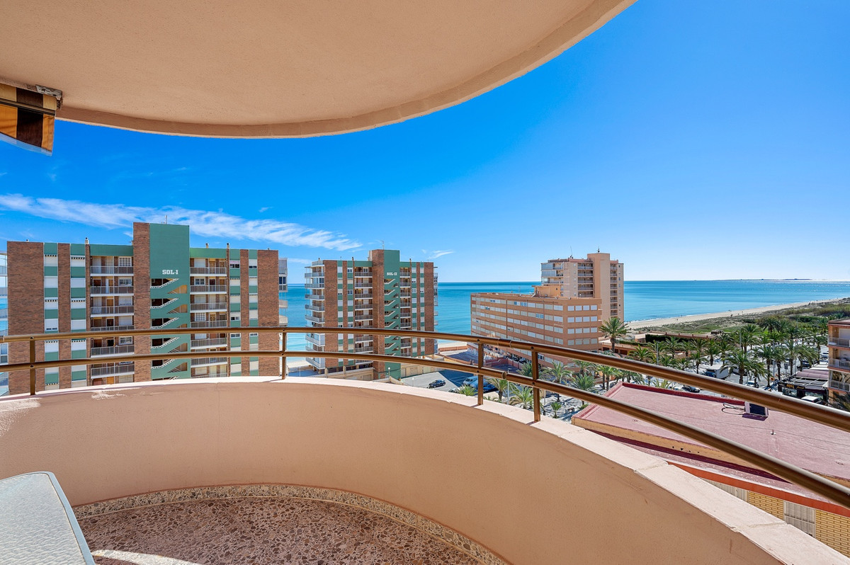 Se vende Apartamento Planta Baja de 3 dormitorios en Costa Blanca, Alicante, España