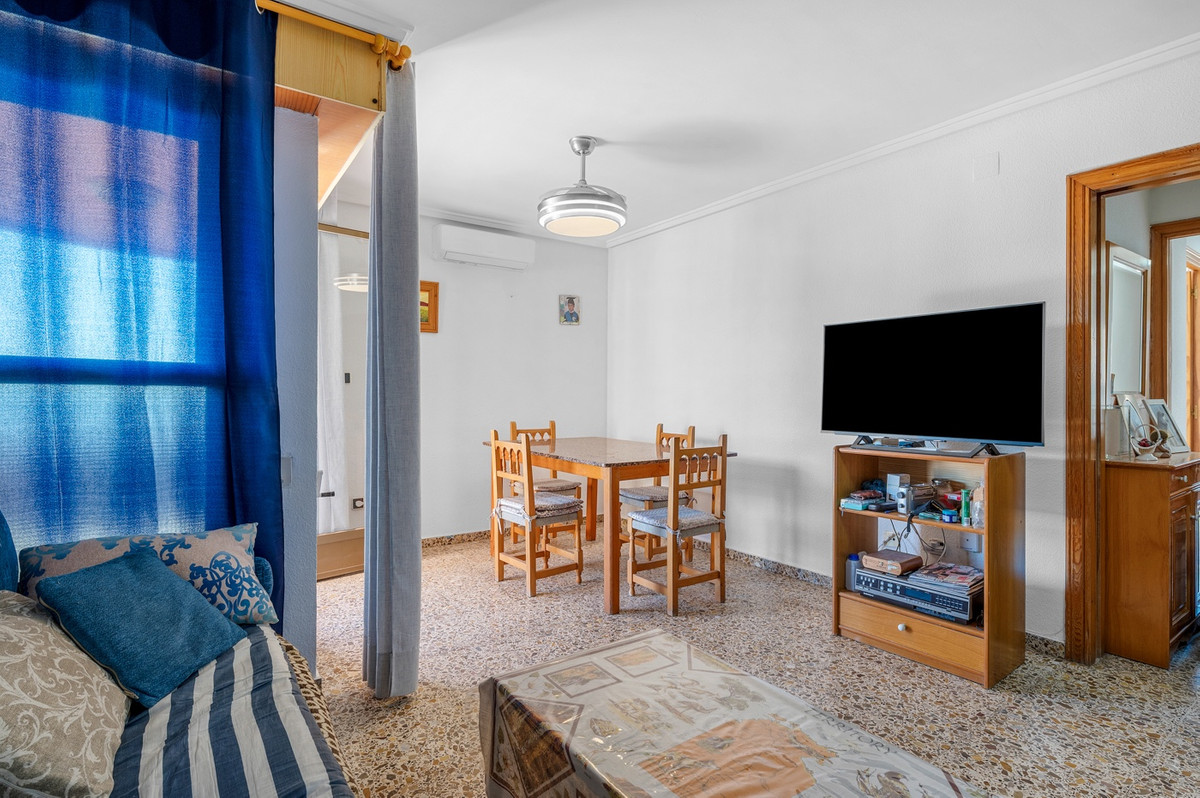 Se vende Apartamento Planta Baja de 3 dormitorios en Costa Blanca, Alicante, España