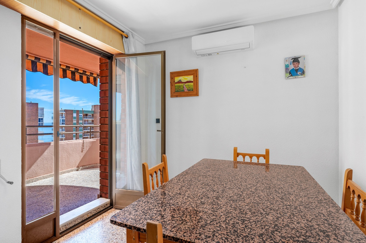 Se vende Apartamento Planta Baja de 3 dormitorios en Costa Blanca, Alicante, España