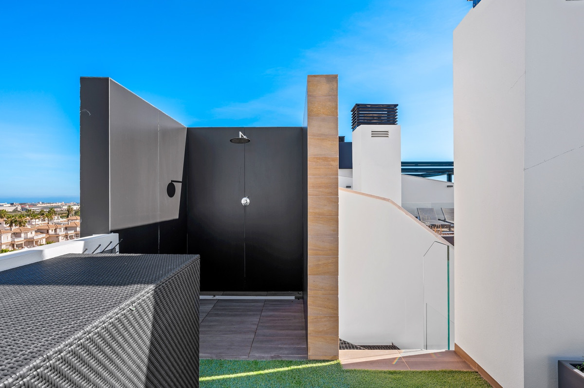 Se vende Ático de 3 dormitorios en Costa Blanca, Alicante, España