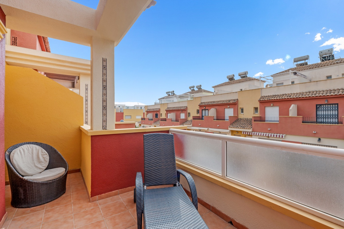 Se vende Adosada de 3 dormitorios en Costa Blanca, Alicante, España