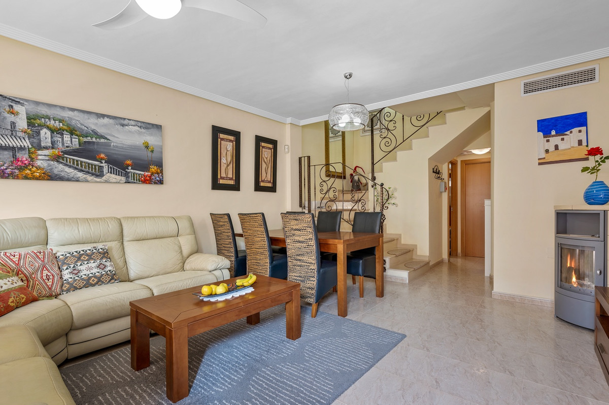 Se vende Adosada de 3 dormitorios en Costa Blanca, Alicante, España
