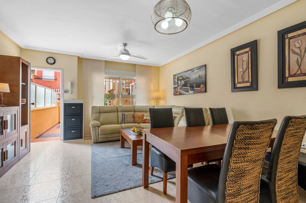 Se vende Adosada de 3 dormitorios en Costa Blanca, Alicante, España