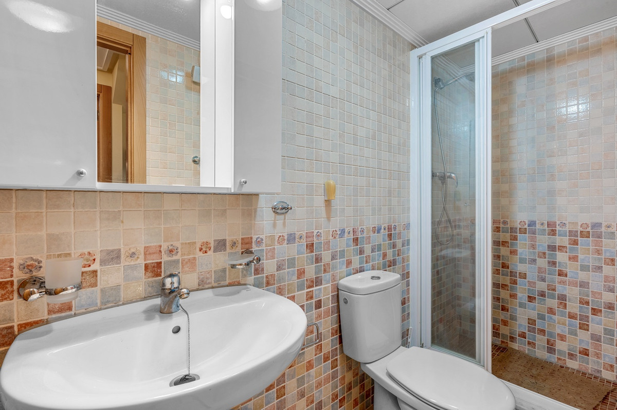 Se vende Adosada de 3 dormitorios en Costa Blanca, Alicante, España