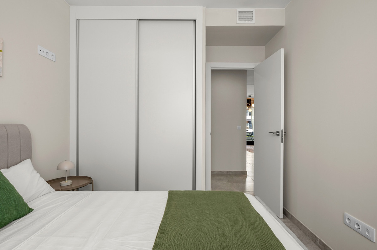 Se vende Apartamento Planta Baja de 2 dormitorios en Costa Blanca, Alicante, España