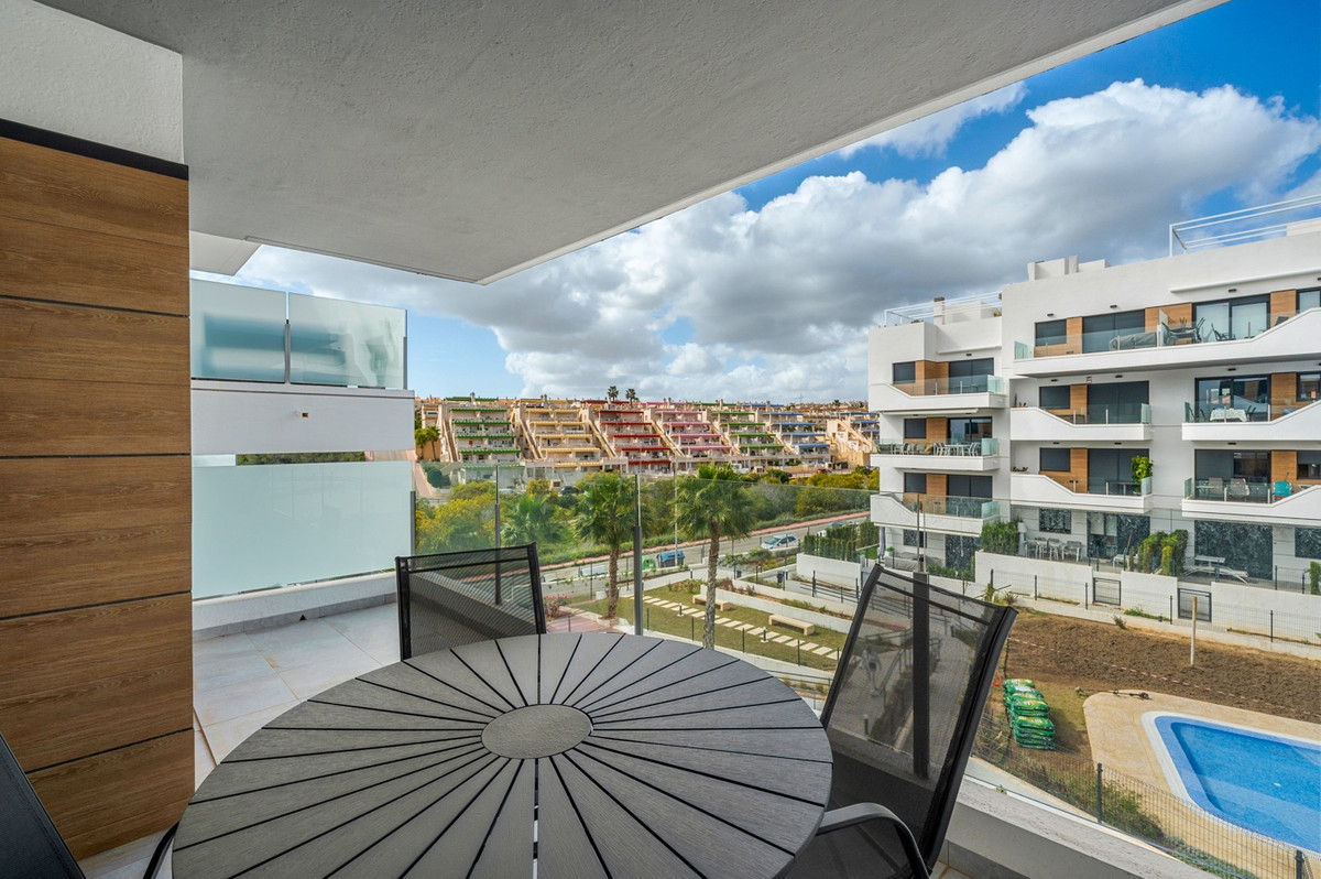 Se vende Apartamento Planta Baja de 2 dormitorios en Costa Blanca, Alicante, España
