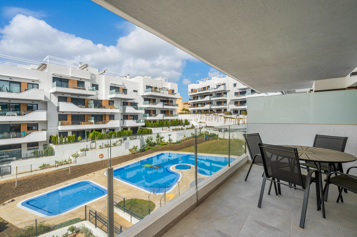 Se vende Apartamento Planta Baja de 2 dormitorios en Costa Blanca, Alicante, España