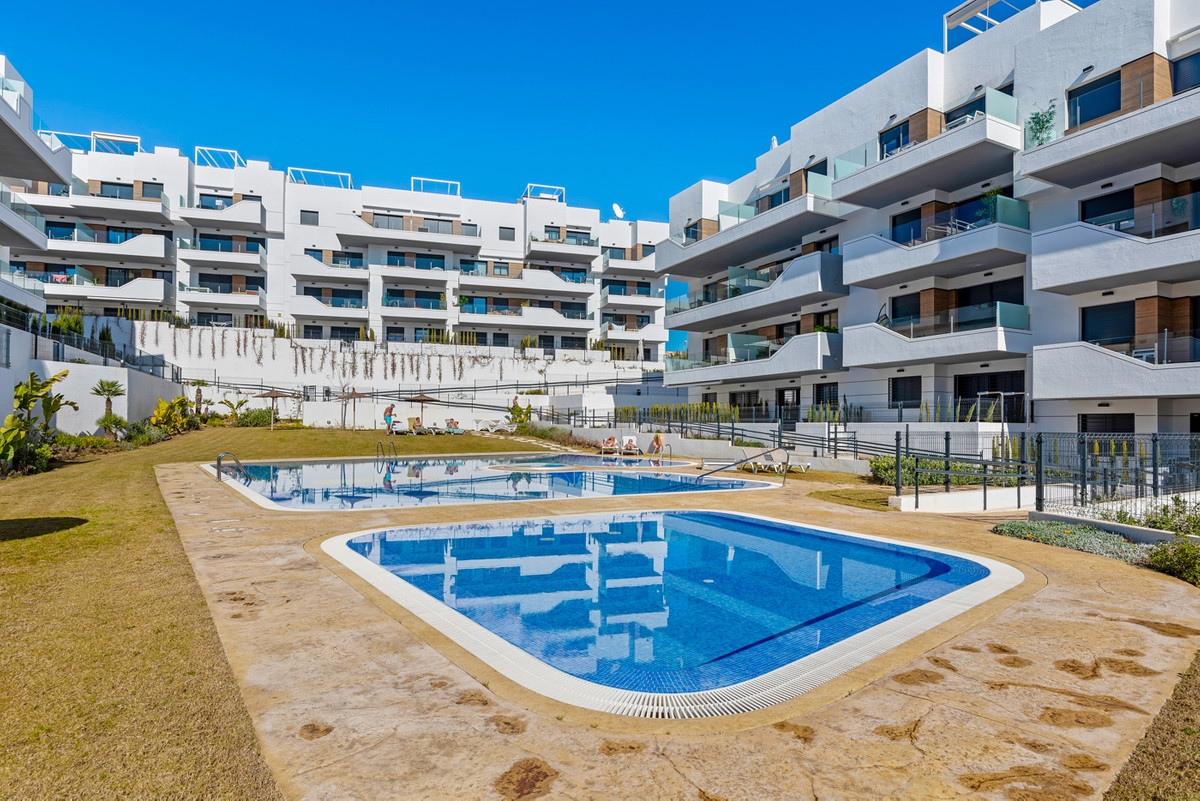 Se vende Apartamento Planta Baja de 2 dormitorios en Costa Blanca, Alicante, España