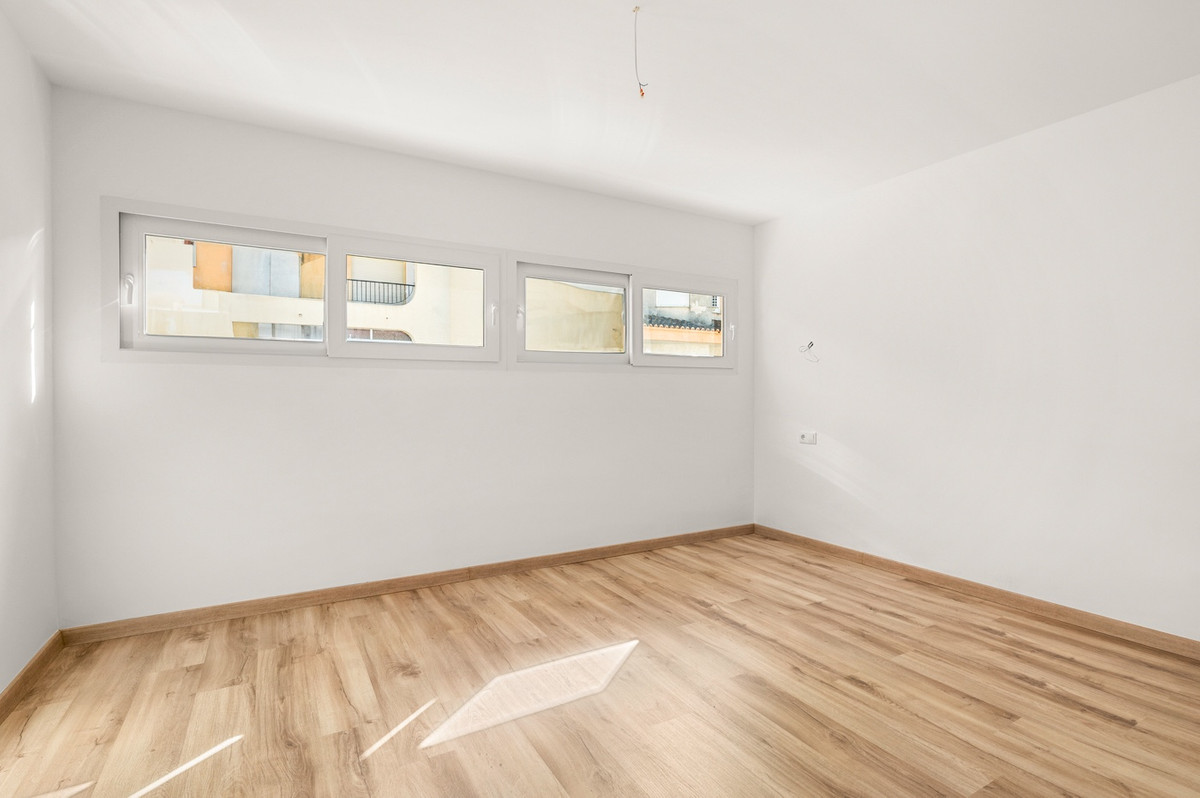 3 Bed Apartment for sale in Calpe Costa Blanca, Alicante, Spain