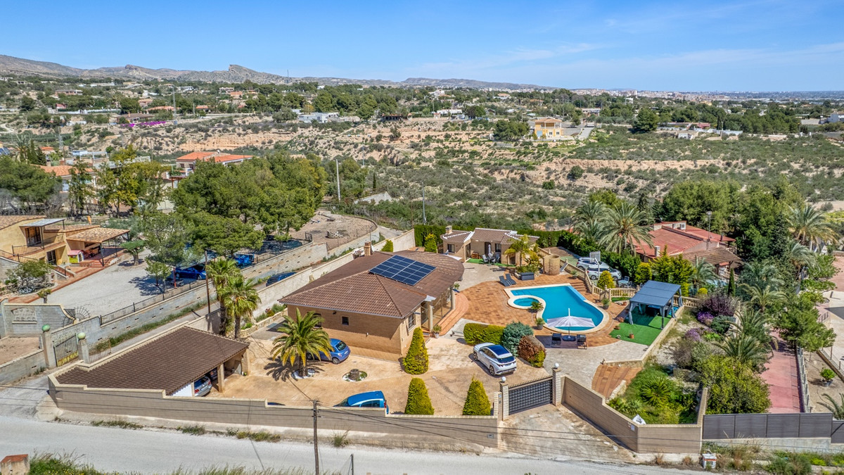 Se vende Finca - Cortijo de 5 dormitorios en Costa Blanca, Alicante, España