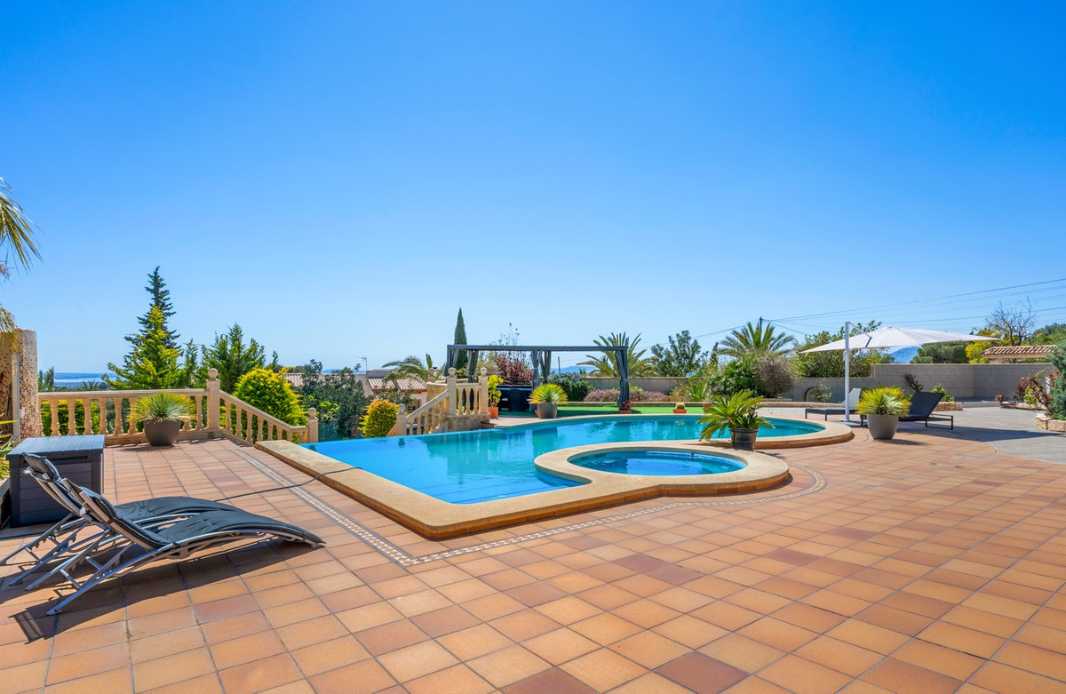 Se vende Finca - Cortijo de 5 dormitorios en Costa Blanca, Alicante, España