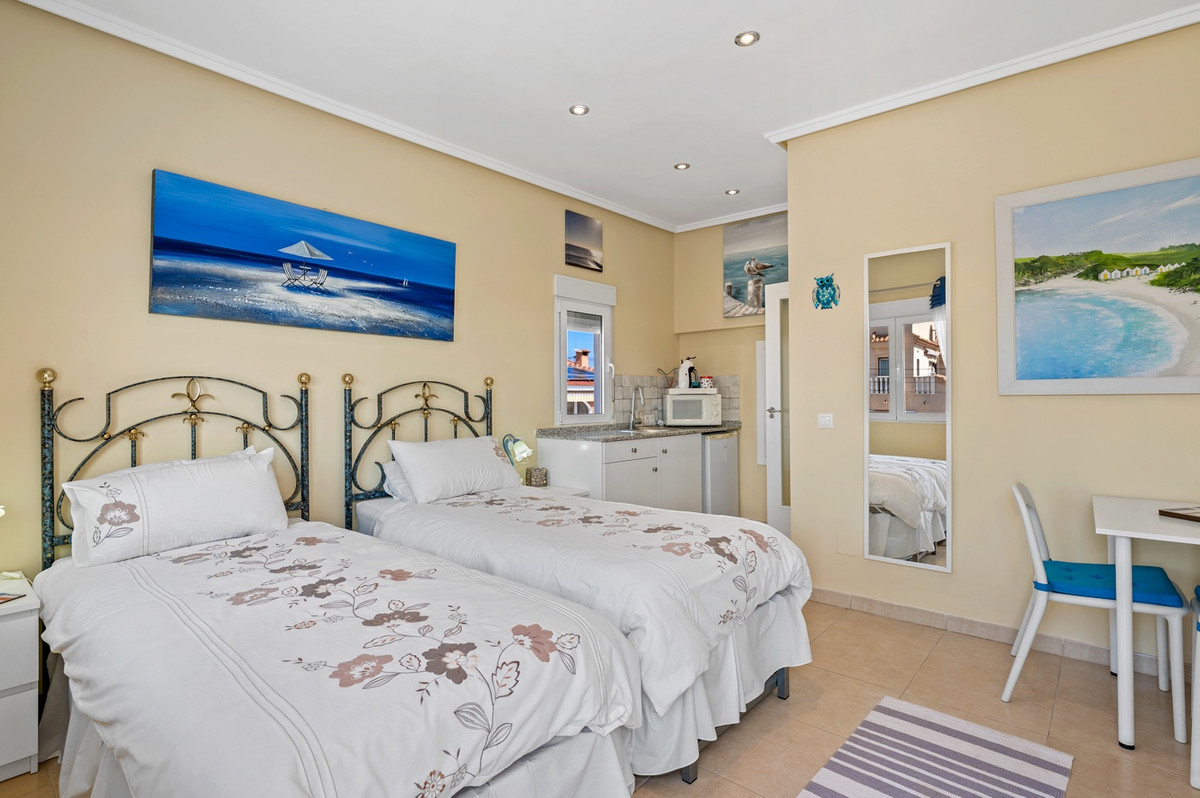 3 Bed Townhouse for sale in Rojales Costa Blanca, Alicante, Spain