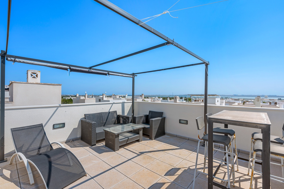 Se vende Villa - Chalet de 2 dormitorios en Costa Blanca, Alicante, España