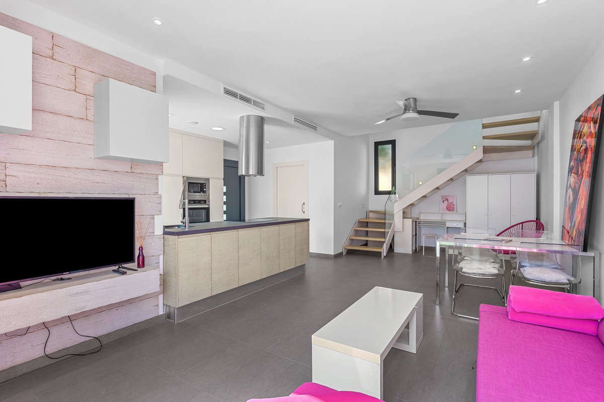 Se vende Villa - Chalet de 2 dormitorios en Costa Blanca, Alicante, España
