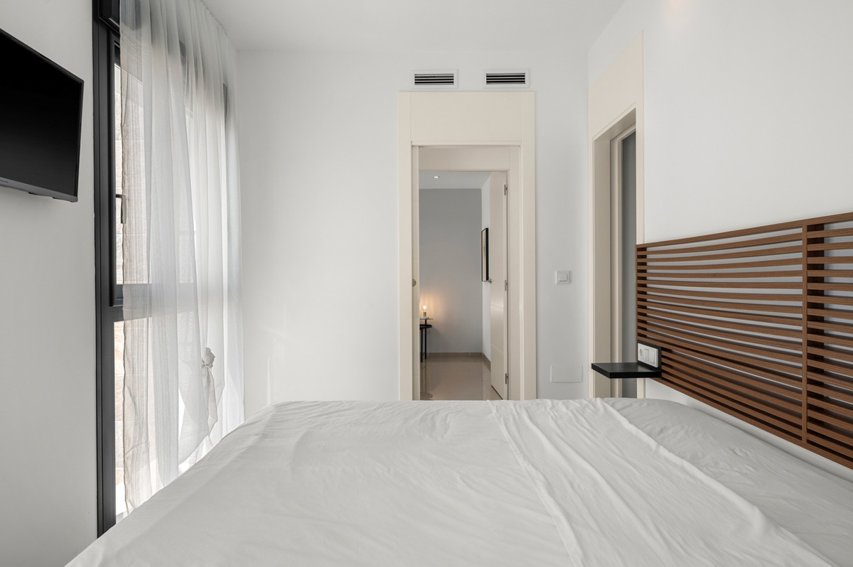 Se vende Villa - Chalet de 3 dormitorios en Costa Blanca, Alicante, España