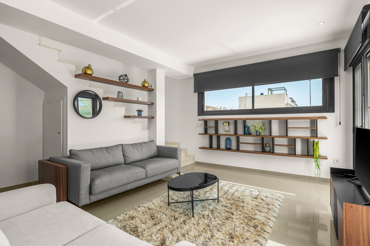 Se vende Villa - Chalet de 3 dormitorios en Costa Blanca, Alicante, España