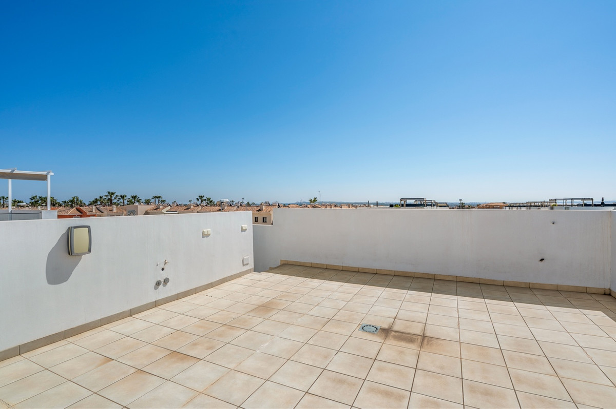Se vende Villa - Chalet de 3 dormitorios en Costa Blanca, Alicante, España