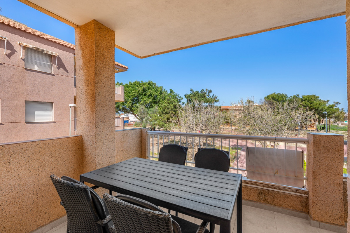 Se vende Apartamento Planta Baja de 3 dormitorios en Costa Calida, Murcia, España