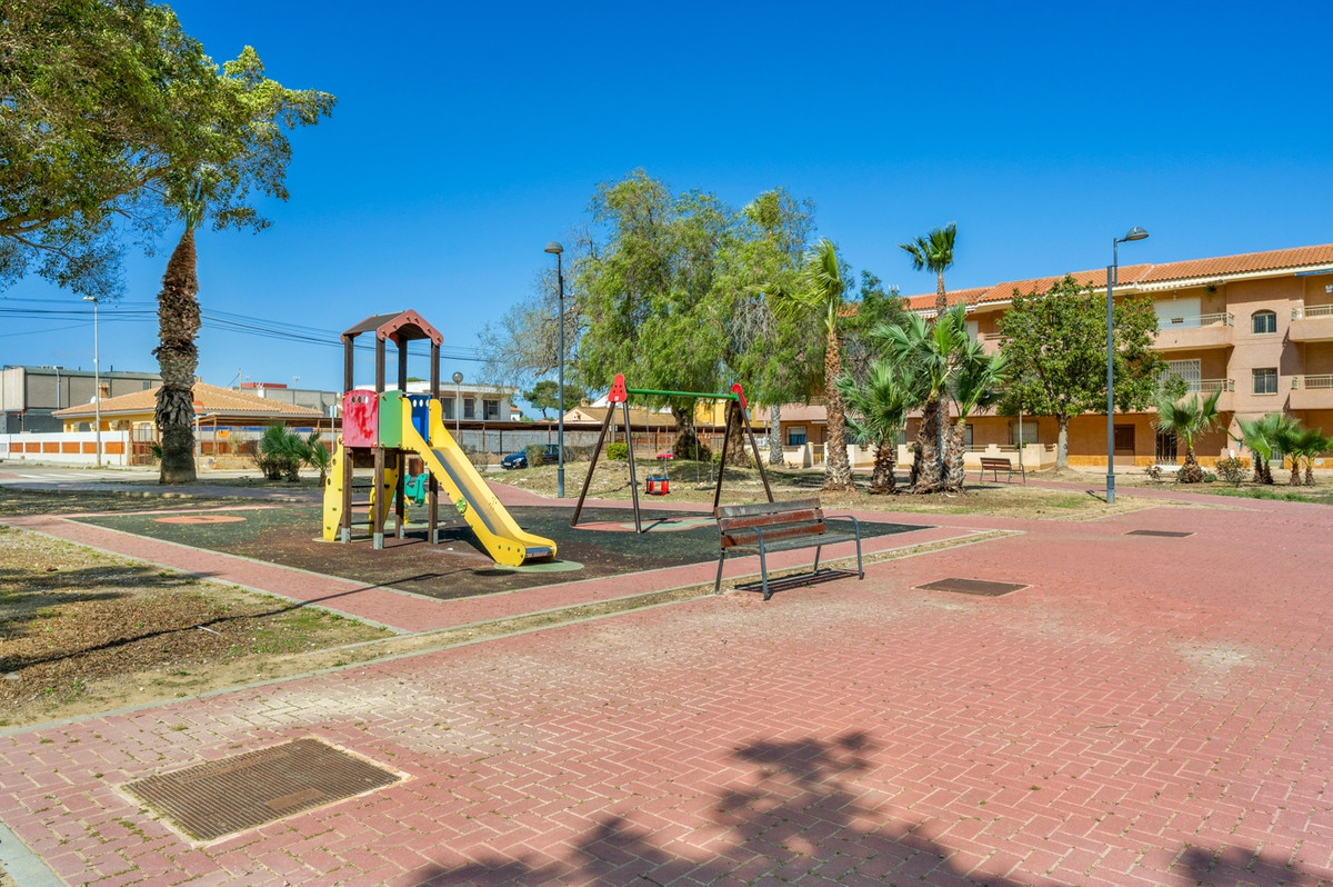 Se vende Apartamento Planta Baja de 3 dormitorios en Costa Calida, Murcia, España