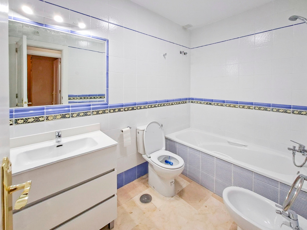 2 Bed Townhouse for sale in Villamartin Costa Blanca, Alicante, Spain