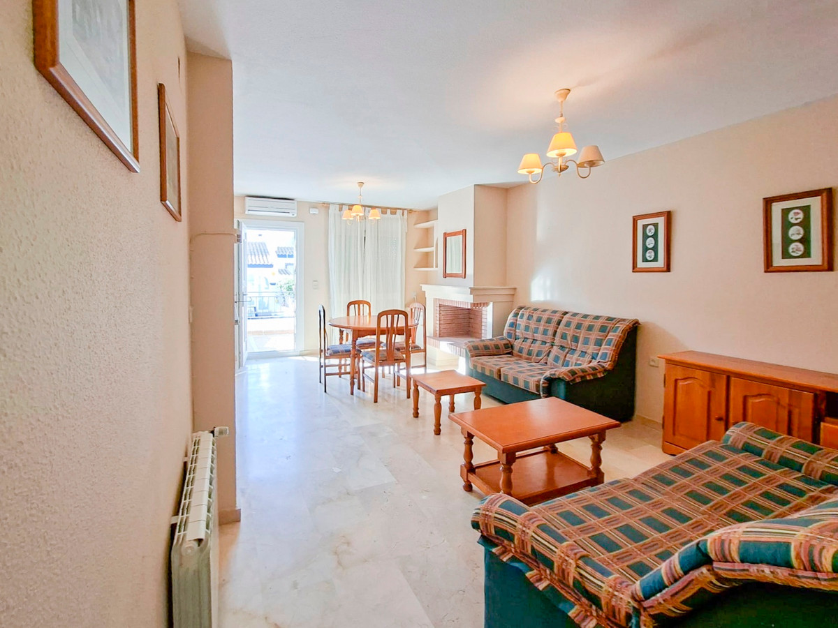 2 Bed Townhouse for sale in Villamartin Costa Blanca, Alicante, Spain