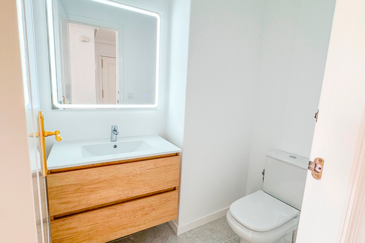 2 Bed Apartment for sale in Lomas De Campoamor Costa Blanca, Alicante, Spain