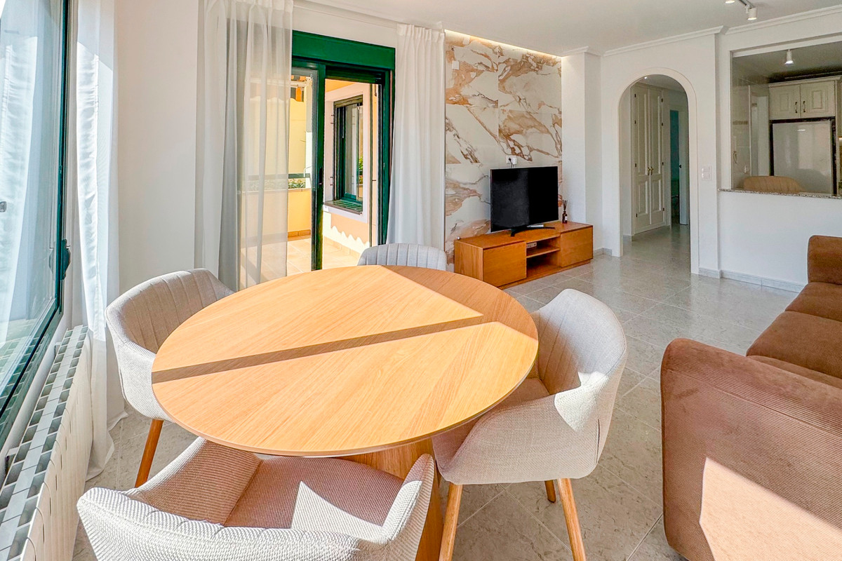 2 Bed Apartment for sale in Lomas De Campoamor Costa Blanca, Alicante, Spain
